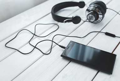 美媒文章：美国治理理念遭遇重大挑战